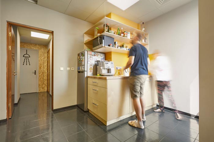 网络安全公司办公室茶水间装修设计案例效果图